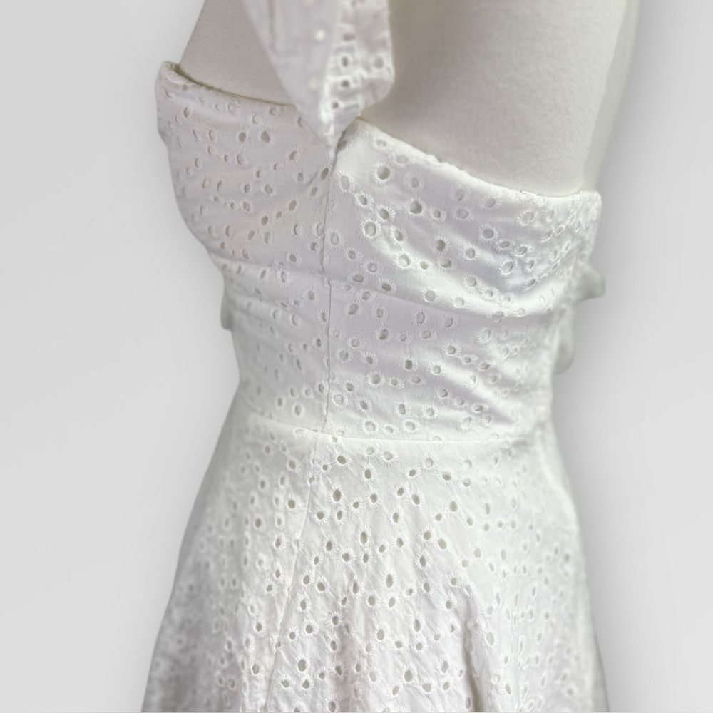 City Studio White Eyelet Off the Shoulder Milkmaid Dress, sz 3 Juniors. Lace up - Picture 9 of 16